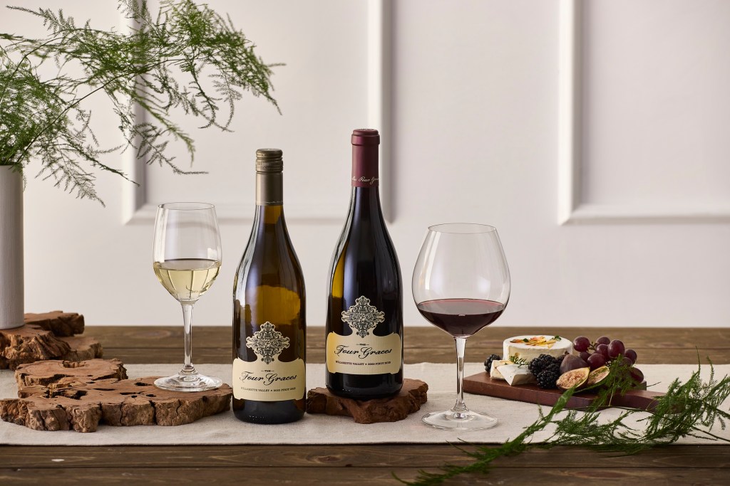 250109 FourGraces Studio 4614 Proof